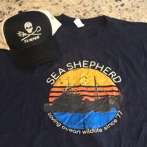 Sea shepherd T-shirt and hat 3 XL